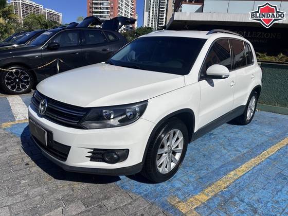 VOLKSWAGEN TIGUAN 2.0 TSI 16V TURBO GASOLINA 4P TIPTRONIC VOLKSWAGEN TIGUAN 2.0 TSI 16V TURBO GASOLINA 4P TIPTRONIC